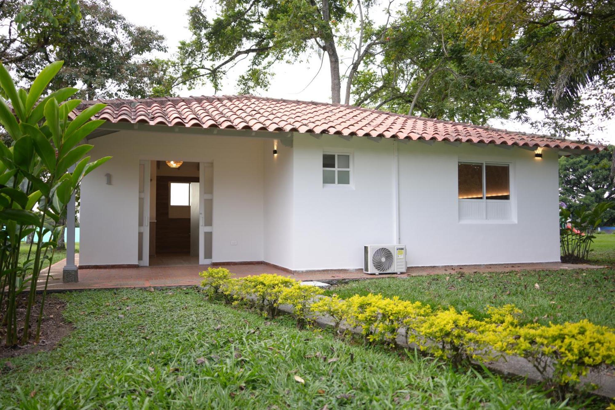 Hotel Barranqueros Soleden El Socorro Exterior photo