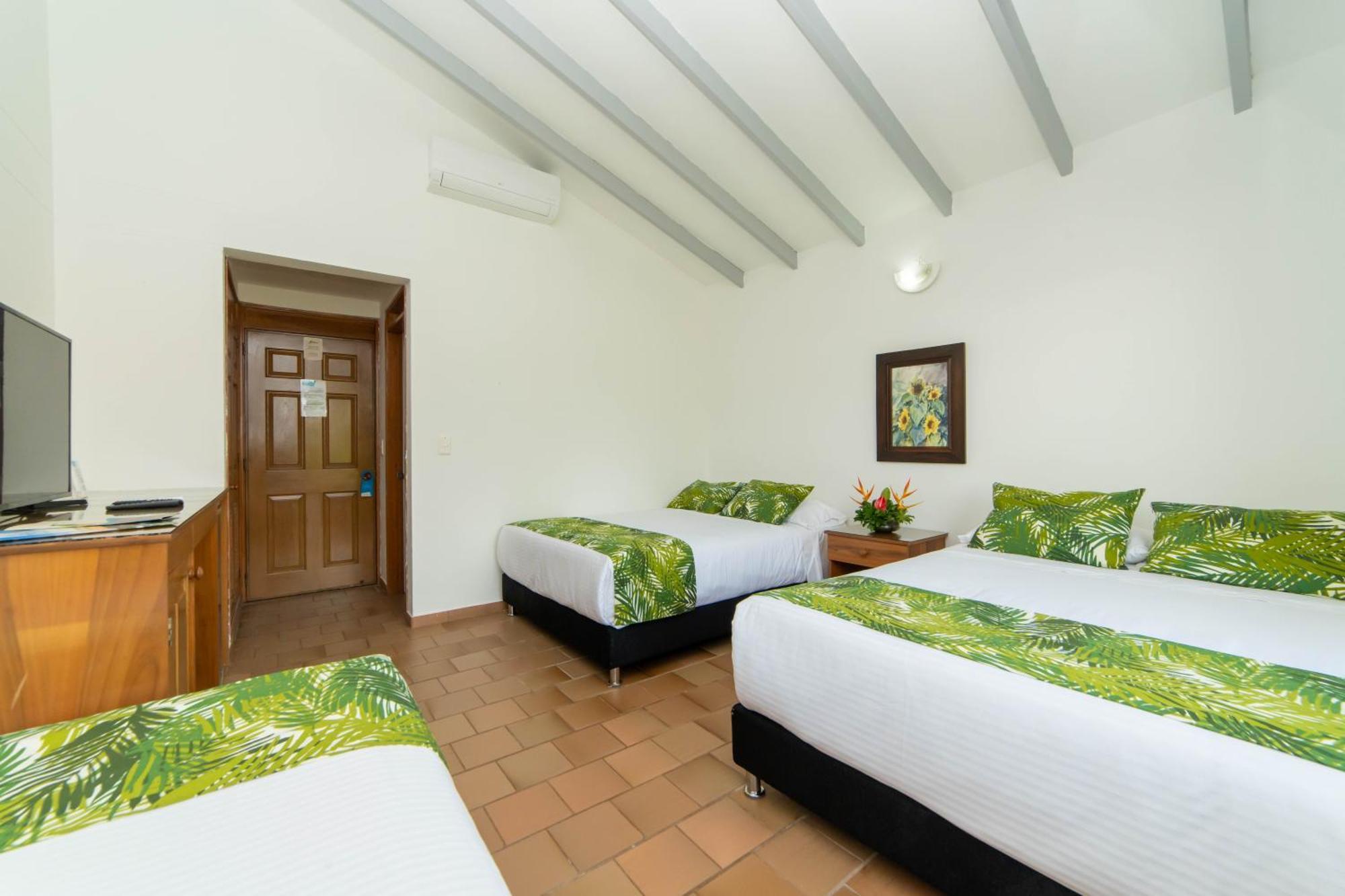 Hotel Barranqueros Soleden El Socorro Exterior photo